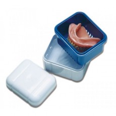 Контейнер Curaprox для хранения зубных протезов
